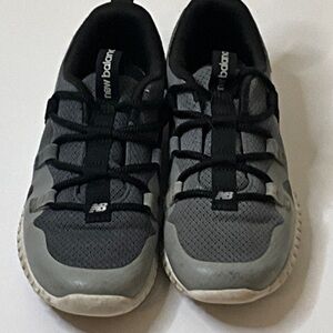 New Balance Kids Sneakers - Black and Gray